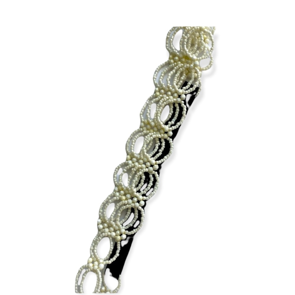 Beaded stretch headband